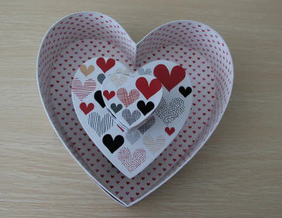 Pink Heart Shaped Flower Bouquet Packaging Boxes Luxury For Valentine Gift